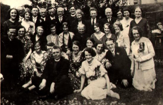 Some familiar faces at my Mamma and Daddys wedding©courtesy Eunan Carr